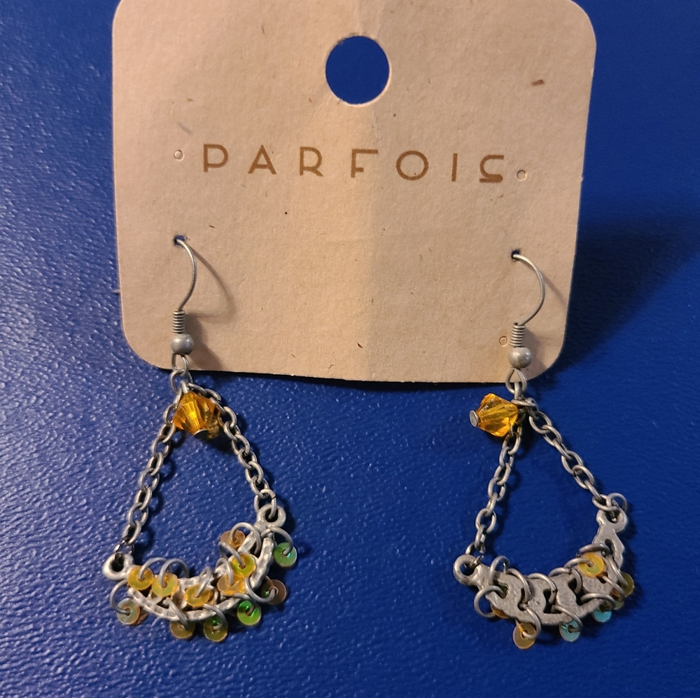 NEW Parfois Chandelier Earrings